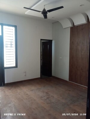 3 BHK Builder Floor For Sale in Green Park Colony