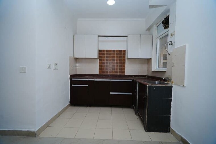 Kitchen, amrapali-zodiac 2 Bedroom 950 Sq.Ft. Apartment In Sector 120 Noida 10547110