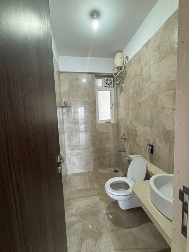 Bathroom, jp-decks 2 Bedroom 1023 Sq.Ft. Apartment In Goregaon East Mumbai 10547116