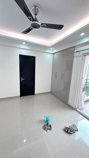 Kitchen in 3 BHK Apartment at Amrapali Silicon City, Sector 76 – for Rent