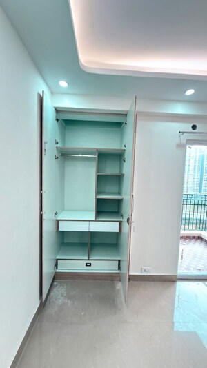 Building Lobby in 3 BHK Apartment at Amrapali Silicon City, Sector 76 – for Rent