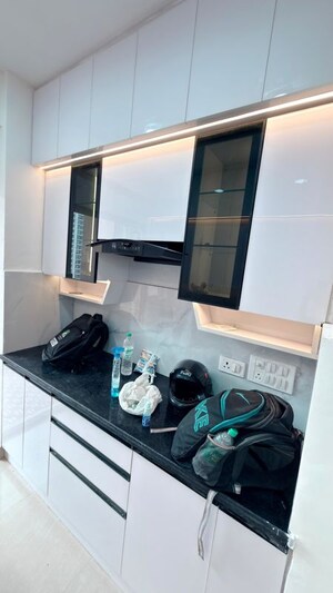 Furnished Amenities in 3 BHK Apartment at Amrapali Silicon City, Sector 76 – for Rent