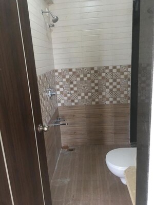 Bathroom in 2 BHK Apartment at Anant Metropolis Insignia Towers, Kasarvadavali – for Rent