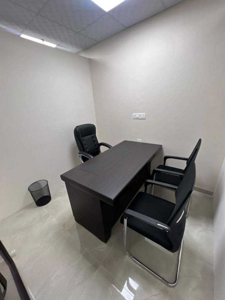 Team Area, experion-capital Commercial Office Space 1177 Sq.Ft. In Gomti Nagar Lucknow 10547205