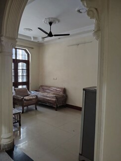 3 BHK + Prayer Room,Store Room Independent House For Rent in RWA Apartments Sector 41