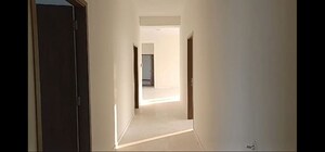Room in 4 BHK Apartment at Piramal Aranya, Byculla – for Rent