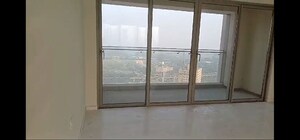 Room in 4 BHK Apartment at Piramal Aranya, Byculla – for Rent