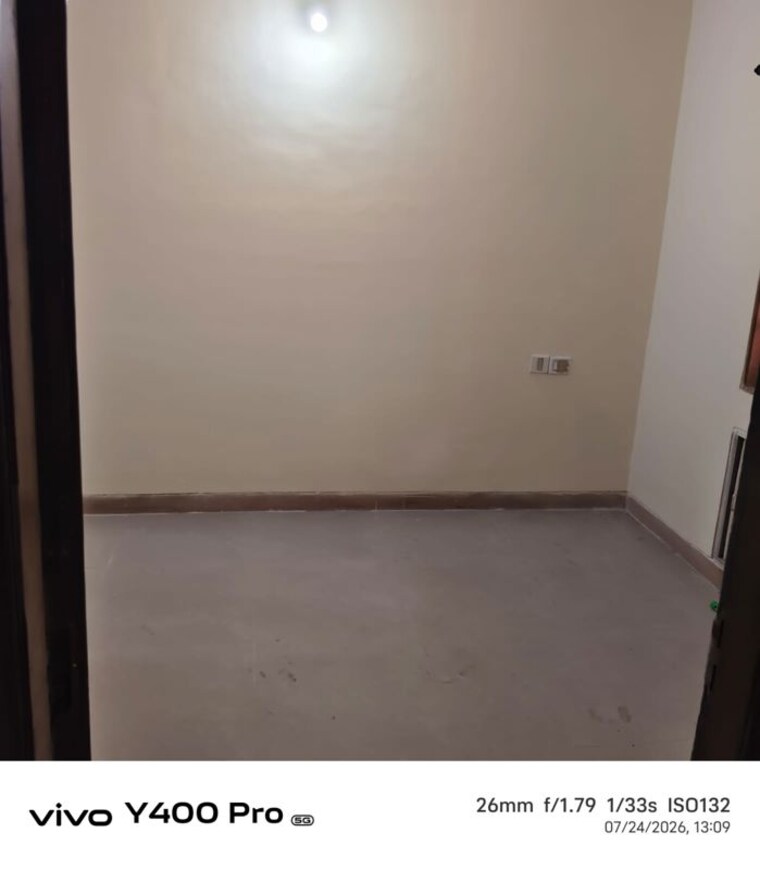 Room, shashtri nagar 1 Bedroom 420 Sq.Ft. Apartment In Shashtri Nagar Mumbai 10547246