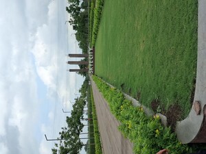   Plot at Skye Gardens, Mayakhedi – for Sale