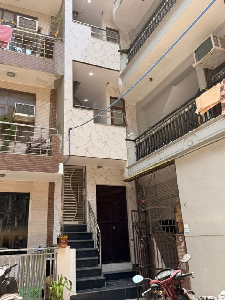 Exterior View, rohini sector 6 1 Bedroom 360 Sq.Ft. Independent House In Rohini Sector 6 Delhi 10547265