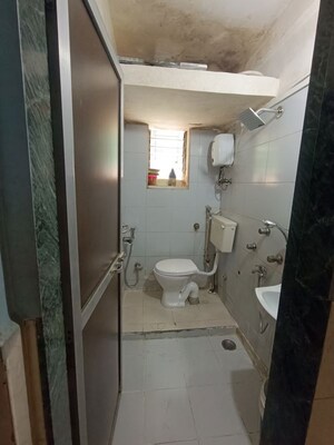 Bathroom in 1 RK Apartment at Andheri West – for Rent