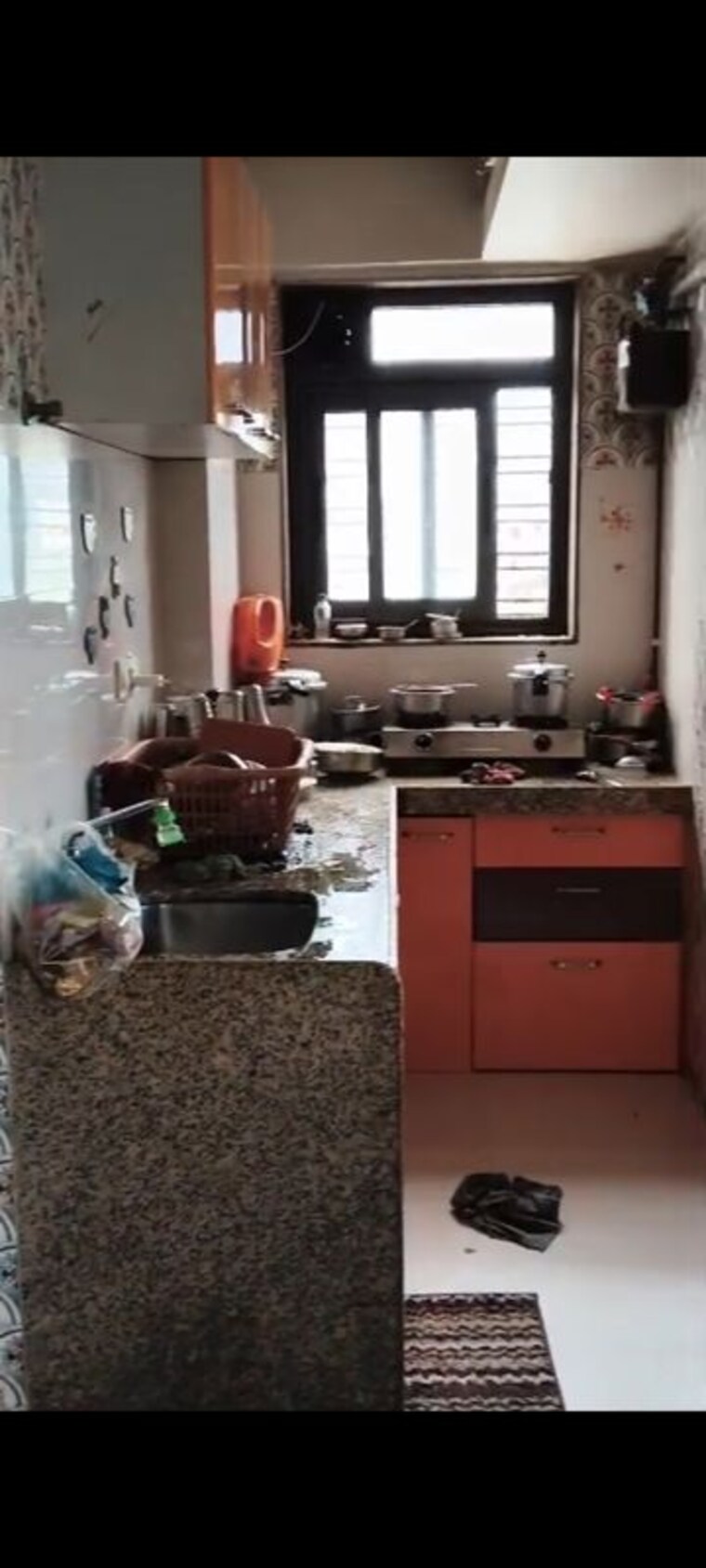 Kitchen, gokhale road 1 Bedroom 300 Sq.Ft. Apartment In Gokhale Road Mumbai 10547284