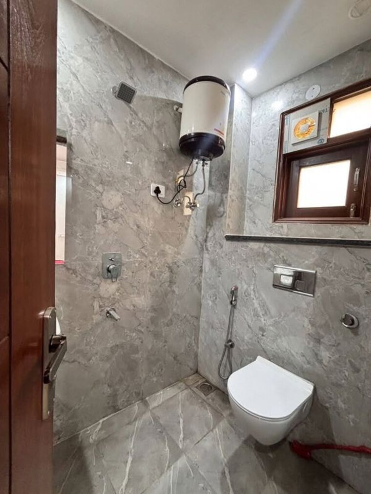 Bathroom, saket 1 Bedroom 450 Sq.Ft. Builder Floor In Saket Delhi 10547313
