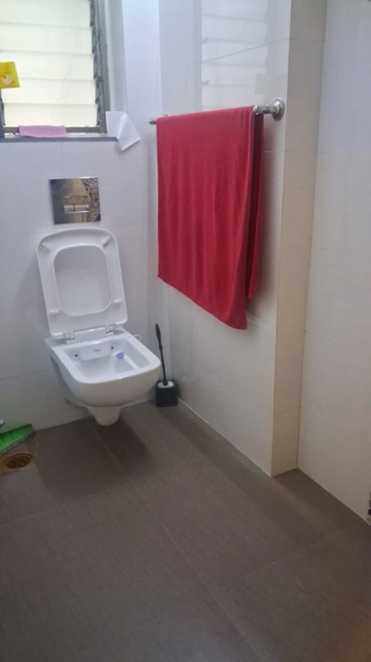 Bathroom, mumbai central suburbs 2 Bedroom 910 Sq.Ft. Apartment In Mumbai Central Suburbs Mumbai 10547328