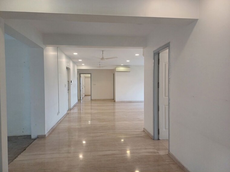 Room, dlh-sorrento 5 Bedroom 2500 Sq.Ft. Apartment In Veera Desai Road Mumbai 10547366