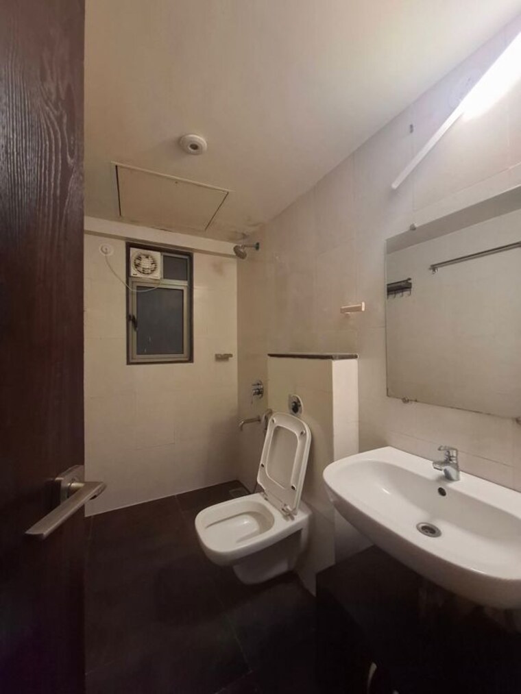 Bathroom, runwal-my-city 2 Bedroom 600 Sq.Ft. Apartment In Dombivli East Thane 10547397