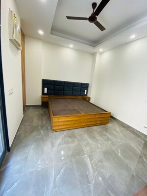 Bedroom in 1 BHK Builder Floor at Sector 52 – for Rent
