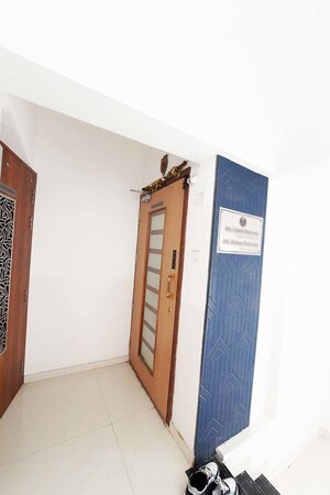 Furnished Amenities in 2 BHK Apartment at Narayan Peth – for Sale