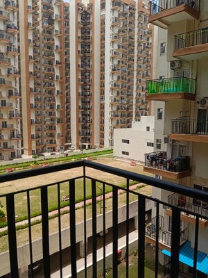 Balcony in 3 BHK Apartment at Shri Radha Aqua Garden, Sector 16b Greater Noida – for Sale