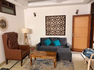 Living Room in 2 BHK Builder Floor at Sector 51 – for Rent