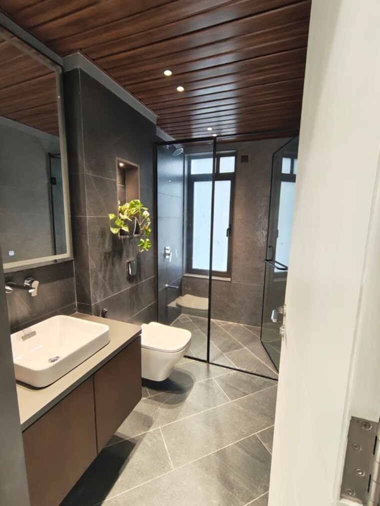 Washroom, shivalik-the-skygaze 4 Bedroom 1600 Sq.Ft. Apartment In Sevasi Vadodara 10442268