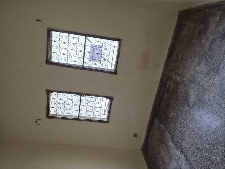 Room, mayur vihar 1.5 Bedroom 650 Sq.Ft. Apartment In Mayur Vihar Delhi 10547458