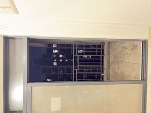 Room in 3 BHK Apartment at Rama Metro Life Maxima Residences, Tathawade – for Rent