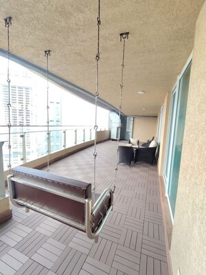 Staircase in 3 BHK Apartment at Lokhandwala Minerva Mahalaxmi, Mahalaxmi – for Rent