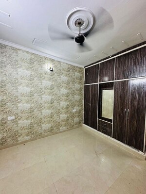 Room in 2 BHK Apartment at Pir Machalla – for Sale