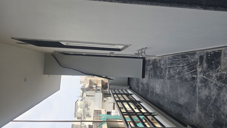 Balcony, sector 9 3 Bedroom 1600 Sq.Ft. Builder Floor In Sector 9 Gurgaon 10547537