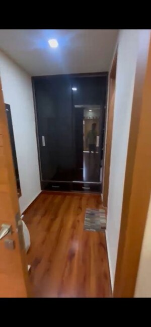 Furnished Amenities in 4 BHK Builder Floor at Sector 19 – for Sale