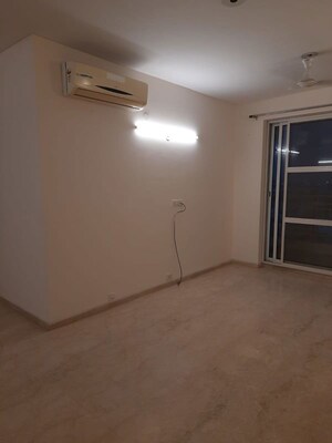 Room in 3 BHK Apartment at Noble Callista, Sector 66 B – for Rent