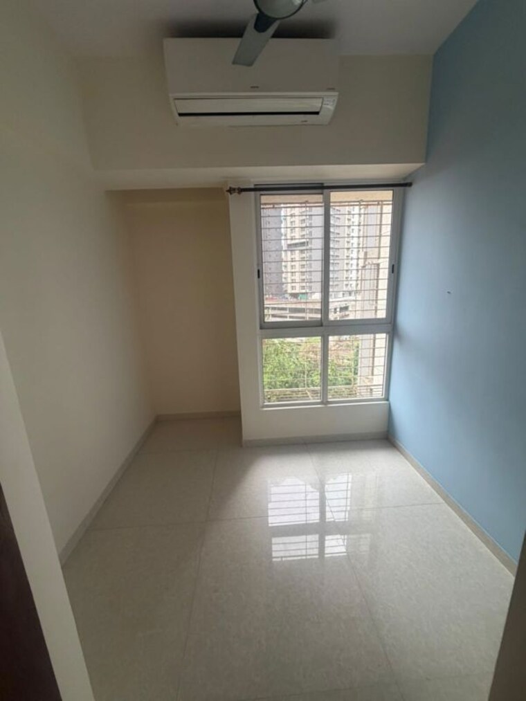 Room, lodha-amara 1.5 Bedroom 556 Sq.Ft. Apartment In Kolshet Road Thane 10547666