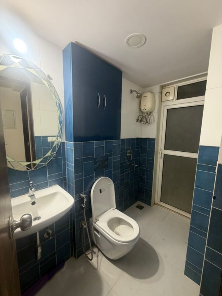 Bathroom, lodha-amara 1.5 Bedroom 556 Sq.Ft. Apartment In Kolshet Road Thane 10547666