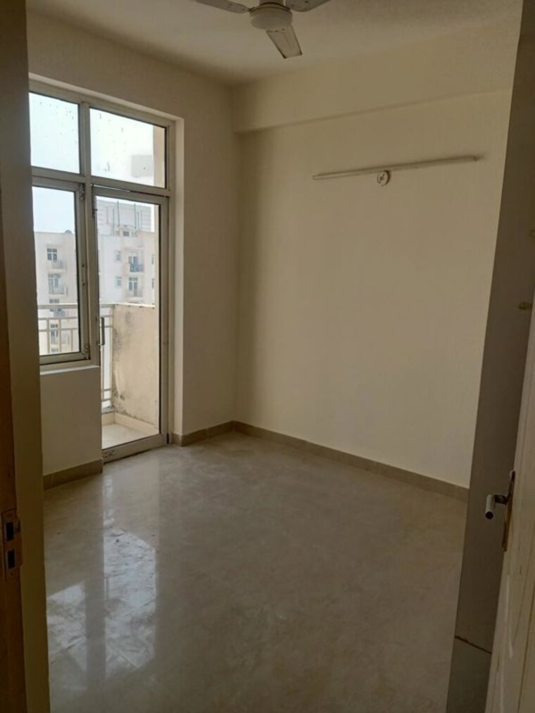 Room, shree-vardhman-mantra 2 Bedroom 800 Sq.Ft. Apartment In Sector 67 Gurgaon 10547683