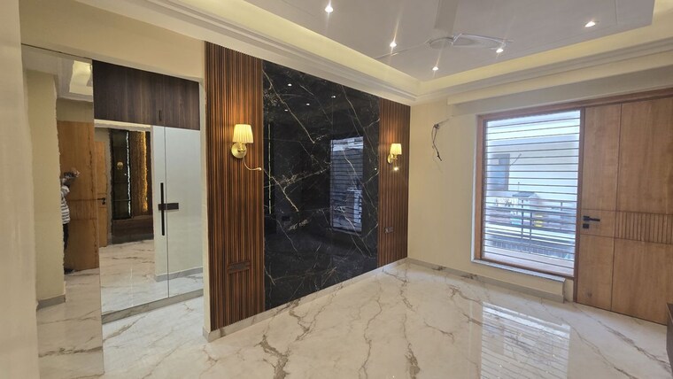 Room, sector 9 4 Bedroom 3000 Sq.Ft. Builder Floor In Sector 9 Gurgaon 10547655