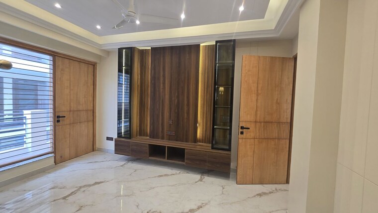 Living Room, sector 9 4 Bedroom 3000 Sq.Ft. Builder Floor In Sector 9 Gurgaon 10547655