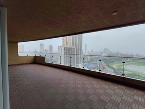 Swimming Pool in 3 BHK Apartment at Lokhandwala Minerva Mahalaxmi, Mahalaxmi – for Rent