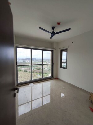 Room in 3 BHK Apartment at Vilas Javdekar Yashwin Enchante, Kharadi – for Rent