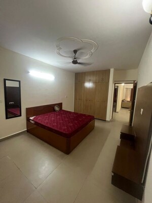 Bedroom in 3 BHK Apartment at Aerocity – for Rent