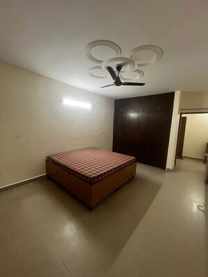 Room in 3 BHK Apartment at Aerocity – for Rent