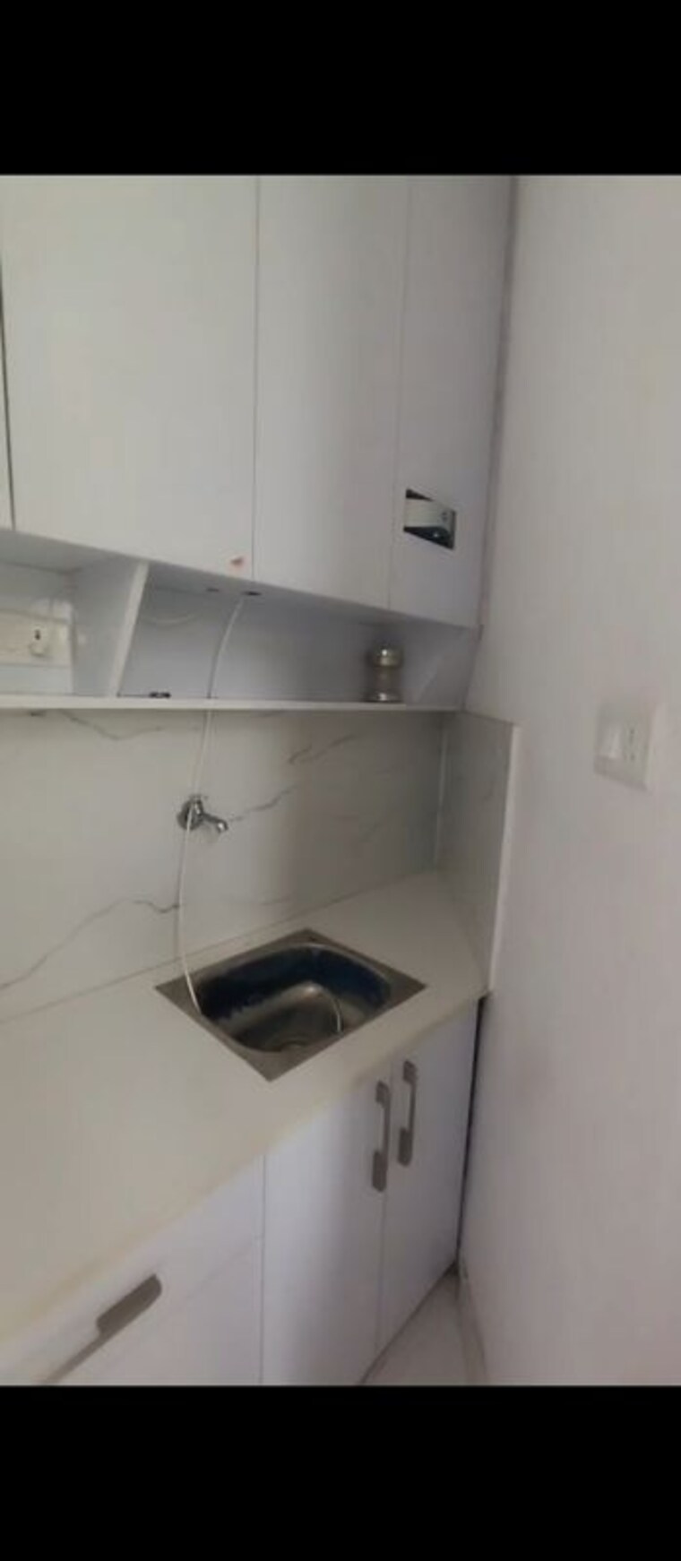 Kitchen, raheja-atlantis 1 RK 210 Sq.Ft. Apartment In Sector 31 Gurgaon 10547770