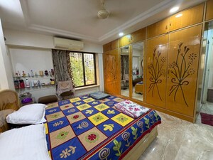 Bedroom in 3 BHK Apartment at Khar West – for Sale
