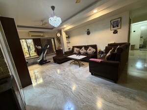 3 BHK Apartment For Sale in Khar West