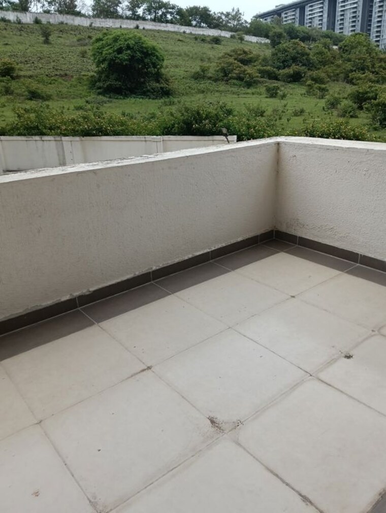 Balcony, raheja-vistas-phase-1 3 Bedroom 975 Sq.Ft. Apartment In Mohammadwadi Pune 10547820