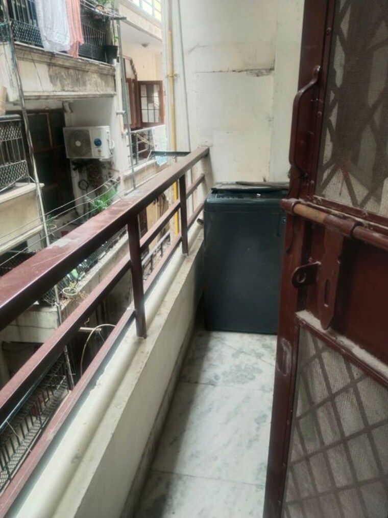 Balcony, malviya nagar 2 Bedroom 1300 Sq.Ft. Builder Floor In Malviya Nagar Delhi 10547854