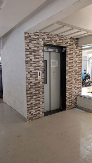 Room in 1 BHK Apartment at Pride Silver Oak, Rahatani – for Sale