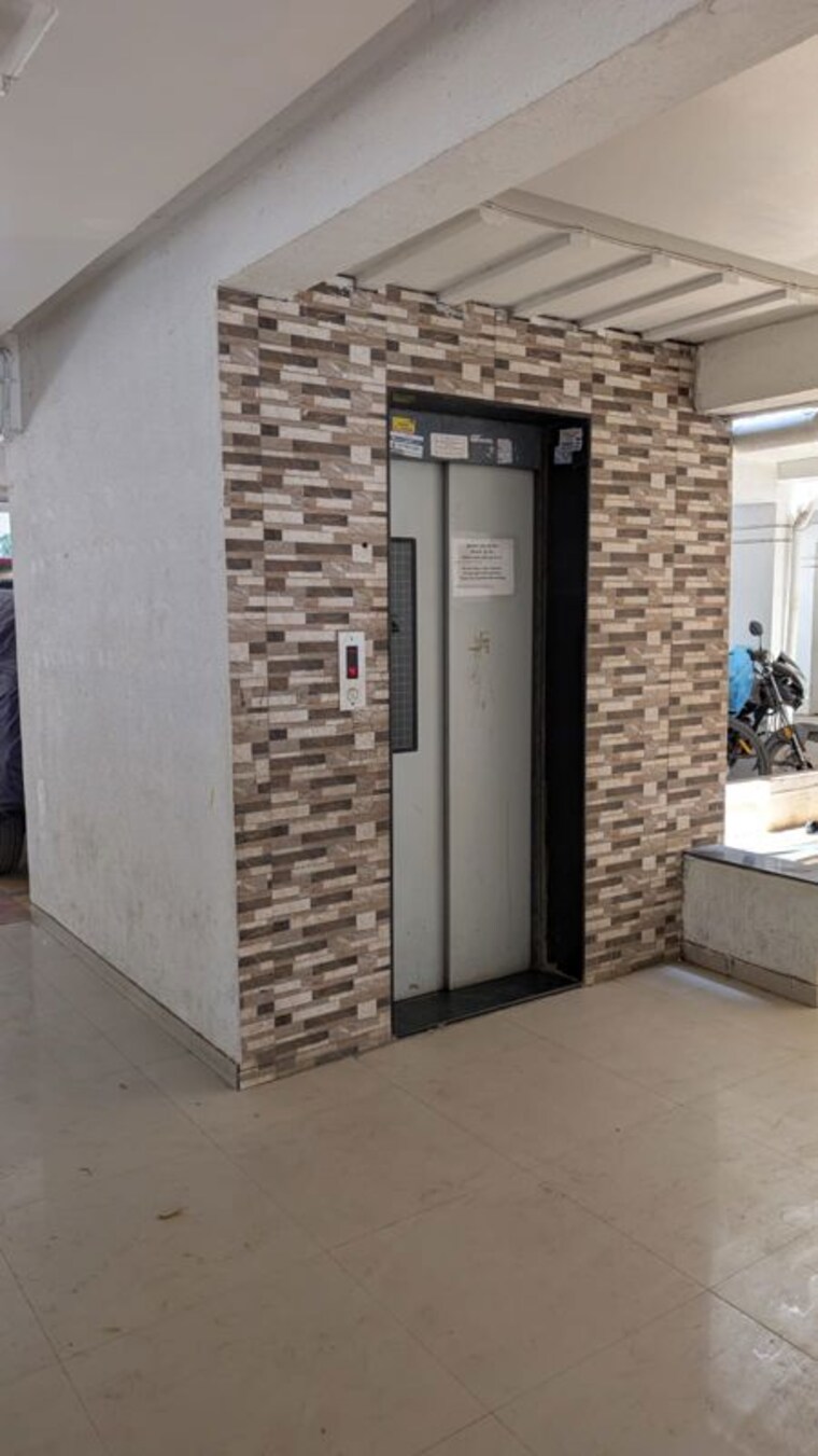 Room, pride-silver-oak 1 Bedroom 525 Sq.Ft. Apartment In Rahatani Pune 10547830