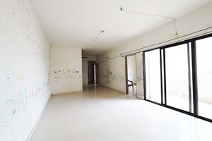 2.5 BHK Apartment For Sale in Gota