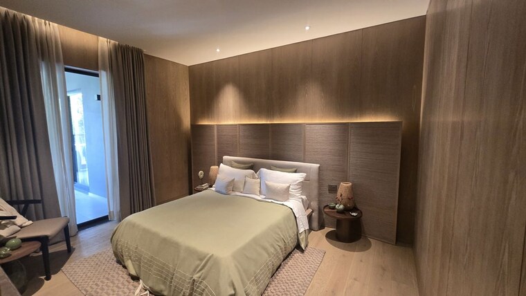 Bedroom, sector 9 3 Bedroom 1800 Sq.Ft. Builder Floor In Sector 9 Gurgaon 10547941